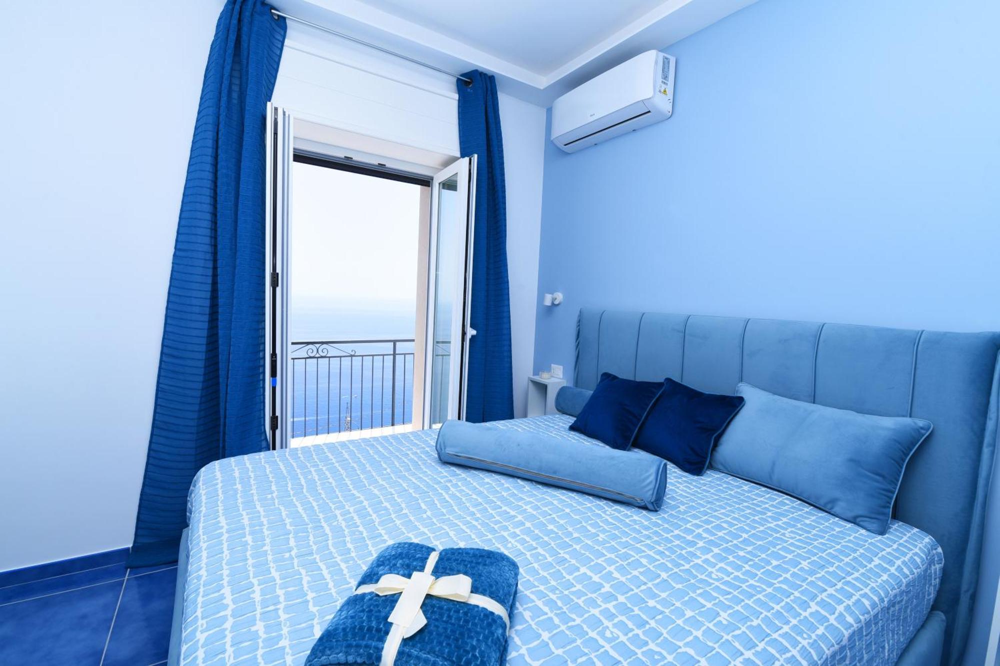 B&B Blue View Фуроре Екстериор снимка