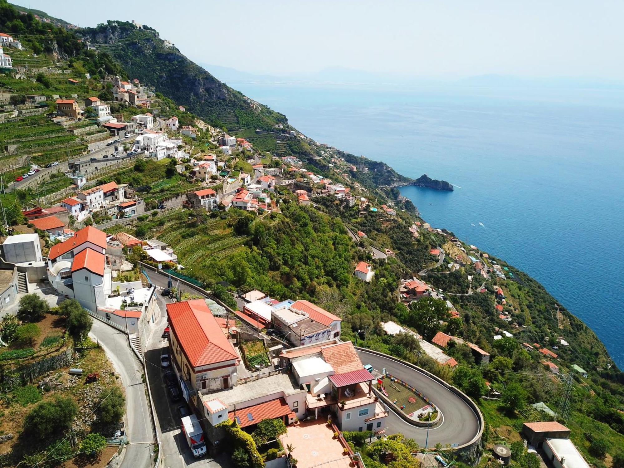 B&B Blue View Фуроре Екстериор снимка